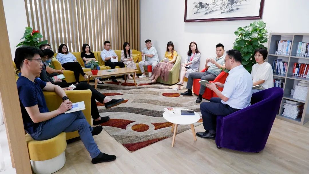 感受文字之美，共享閱讀之樂 | 寶開與燎申智城共同舉辦成長專場讀書活動(dòng)