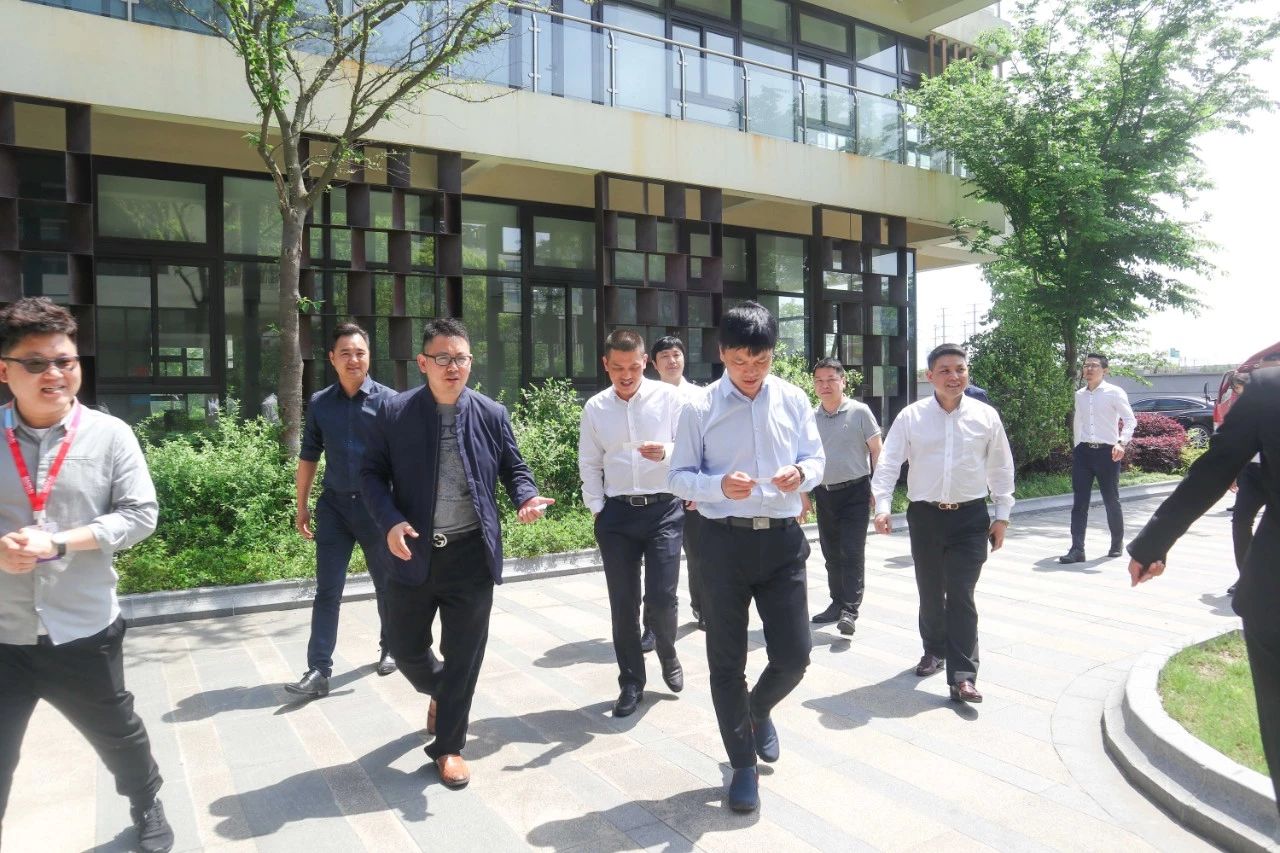 快訊 | 溫州市甌海區(qū)領導一行蒞臨寶開參觀考察