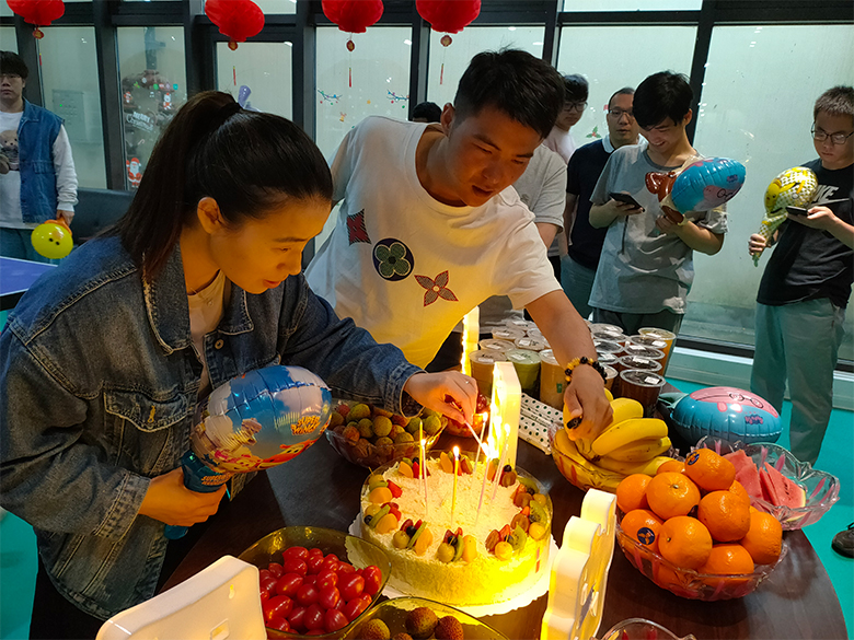 員工集體生日會(huì)｜溫馨五月，感恩有你，攜手同行